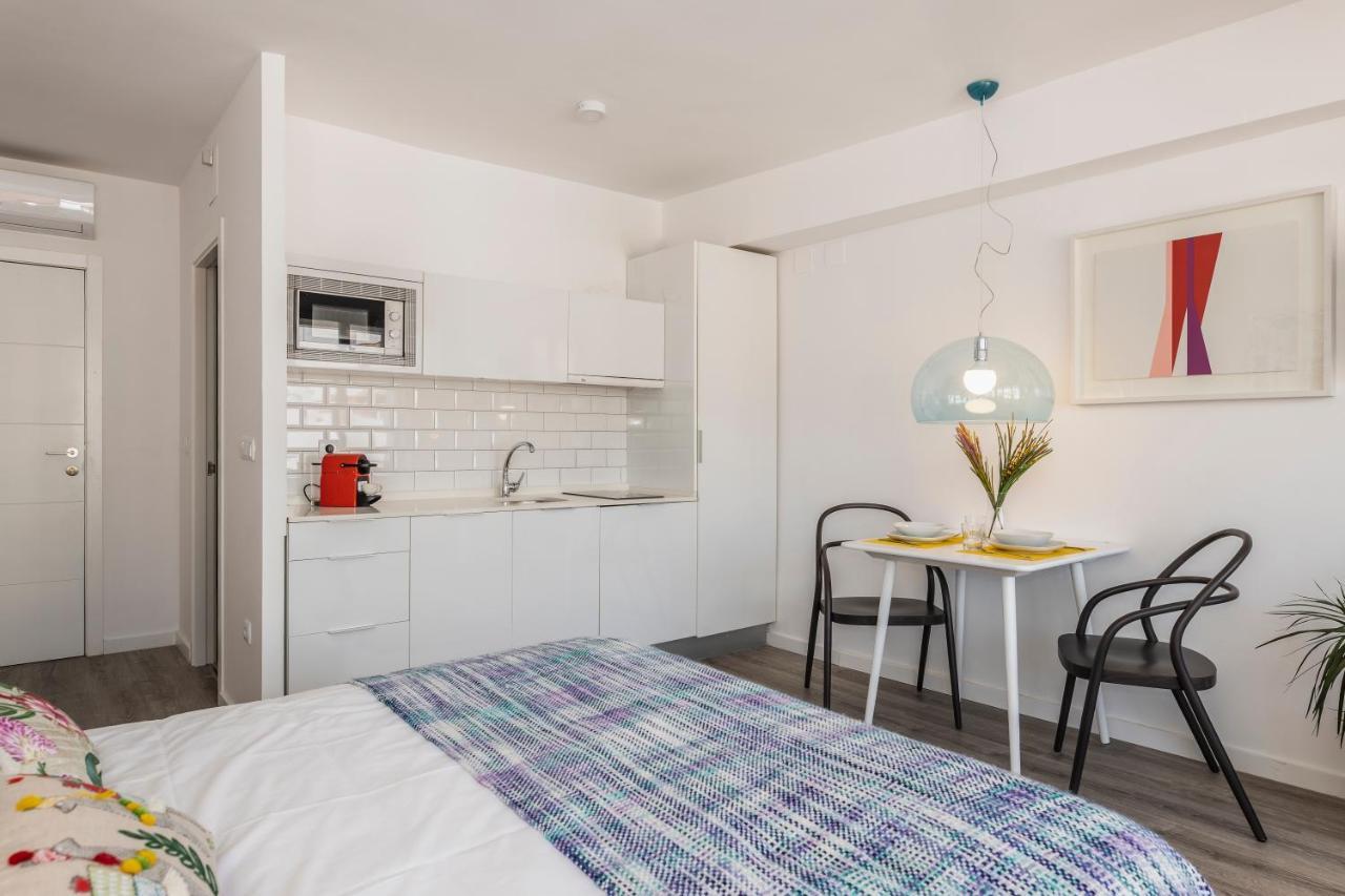 Appartement Pop Art, De Diseno En Arenal 303 Con Terraza Sevilla